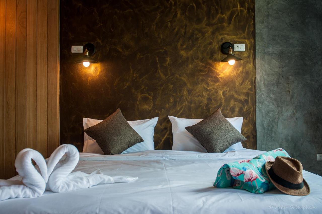Hotel Ongsa House Strand Bang Tao Exterior foto